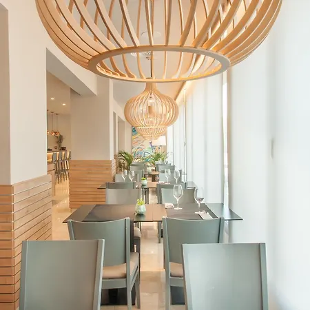 Hotell Costabella 3*