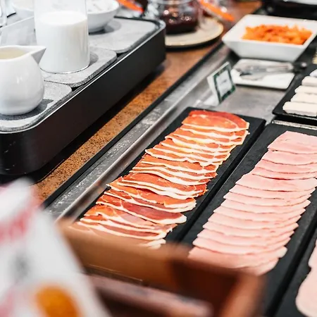 科斯塔贝拉酒店 3*