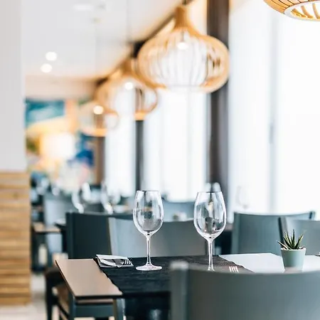 科斯塔贝拉酒店 赫罗纳