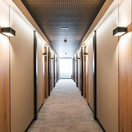 科斯塔贝拉酒店 3*