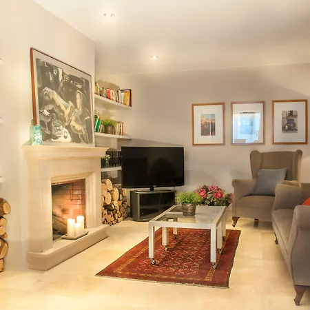 Costabella 3* Girona