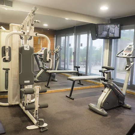 科斯塔贝拉酒店 赫罗纳