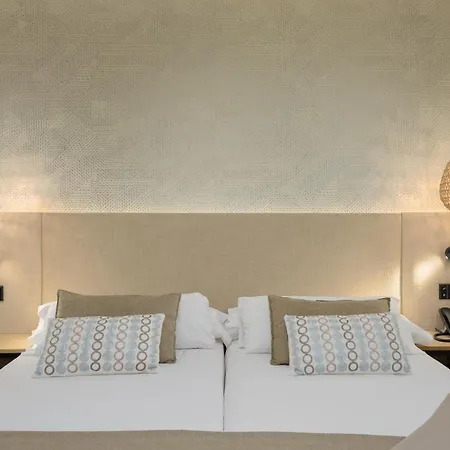 Szálloda Costabella 3*