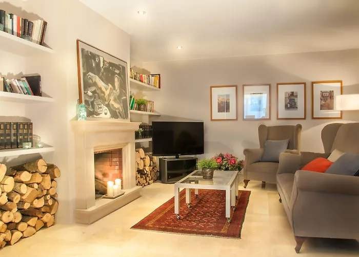 Costabella 3* Girona